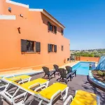 Вилла Orange Tree House