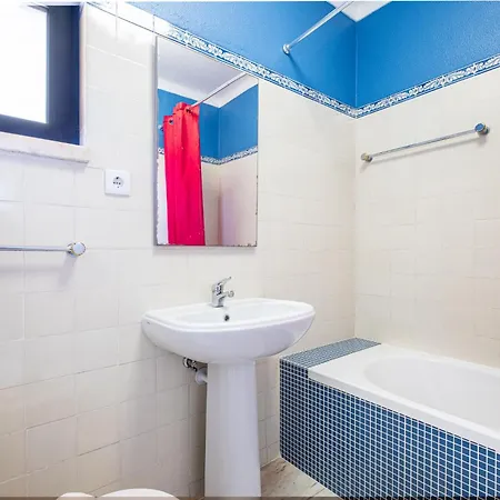 Orange Tree House Villa